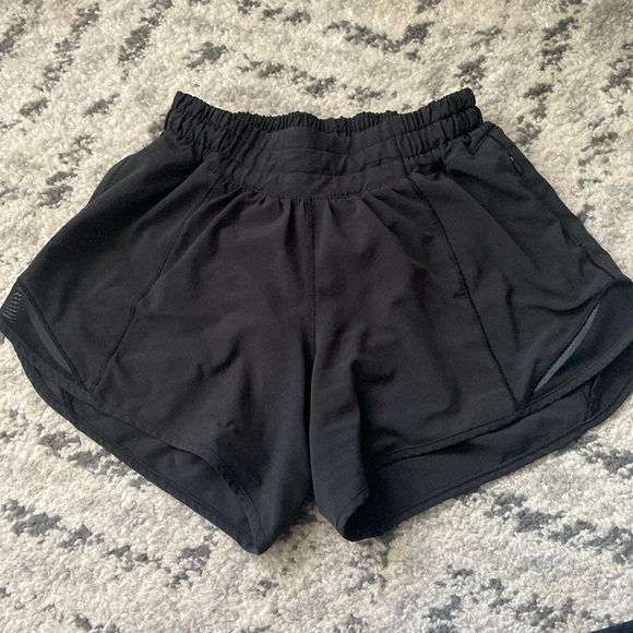 black lululemon hotty hots - Picture 1 of 4